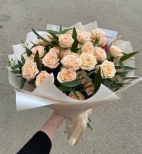 Букет Кремовые розы Латте в Лямбирь