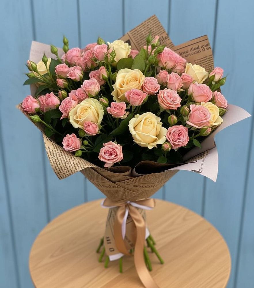 Букет цветов из: Розы в Лямбирь