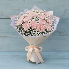 Букет цветов из:  Гвоздики в Лямбирь