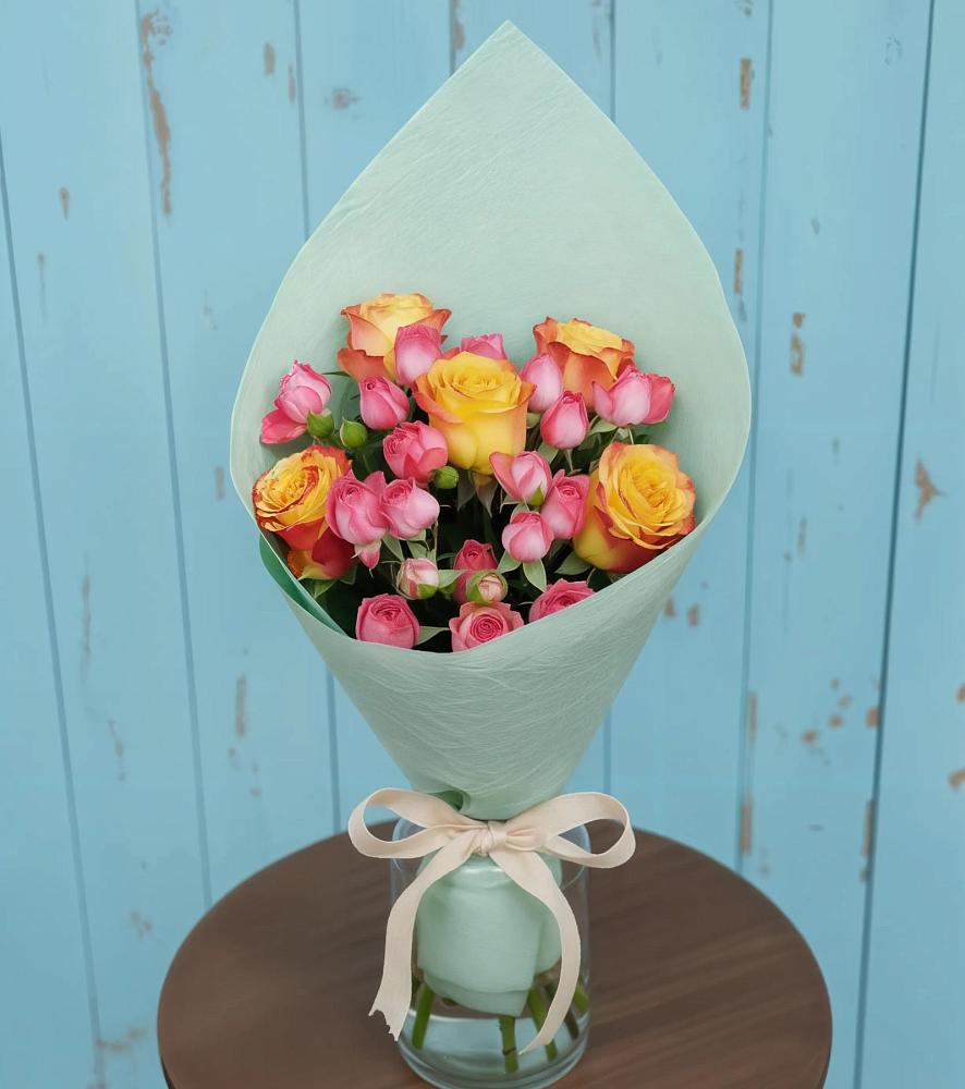 Букет цветов из: Розы в Лямбирь