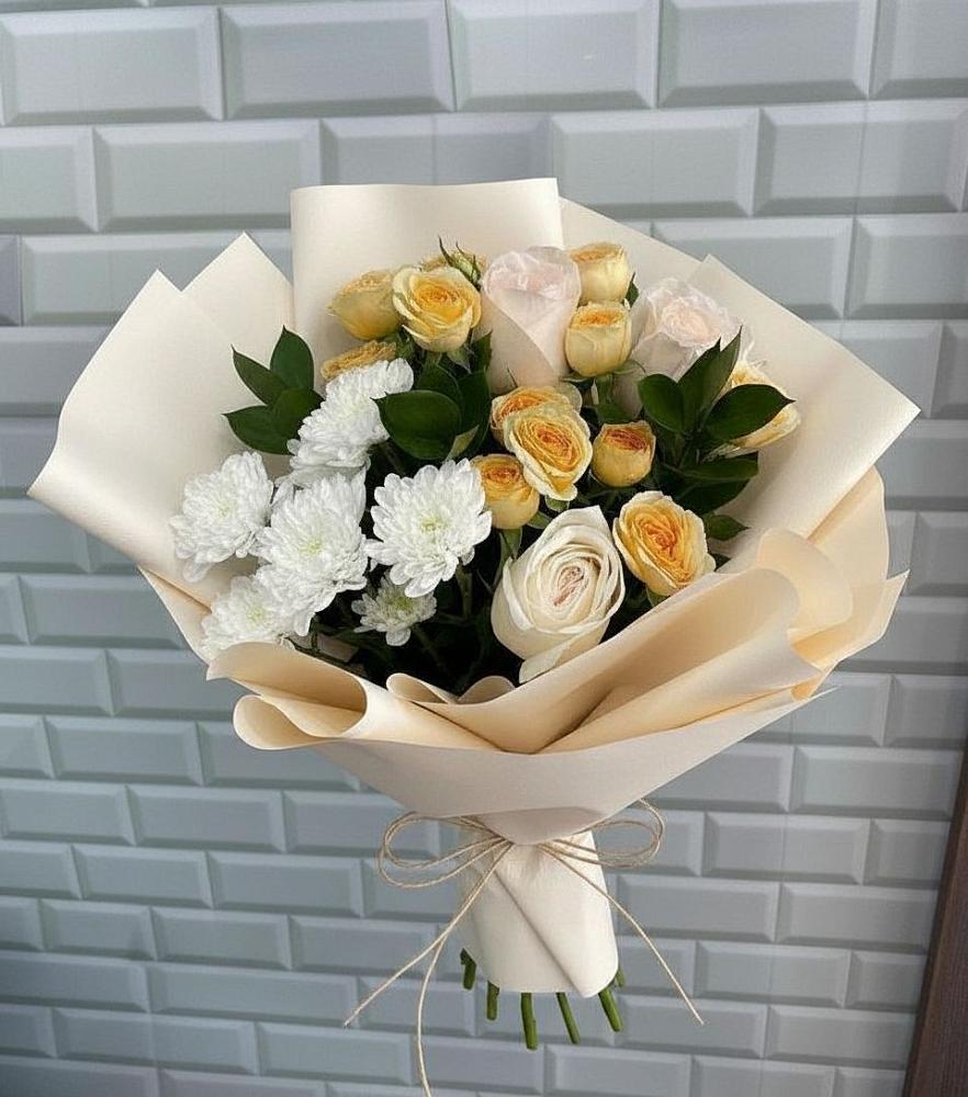 Букет цветов из: Розы и Хризантемы в Лямбирь