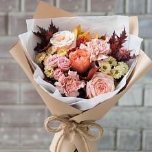 Букет цветов из:  Гвоздики, Хризантемы и Розы в Лямбирь