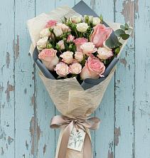 Букет цветов из:  Розы в Лямбирь