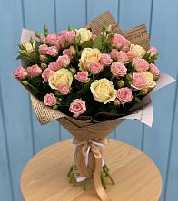 Букет цветов из:  Розы в Лямбирь